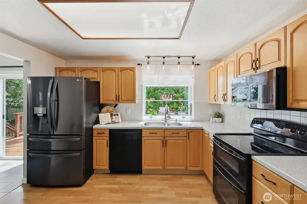 12611 NE 134th Place Kirkland WA 98034