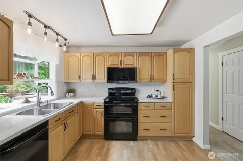 12611 NE 134th Place Kirkland WA 98034