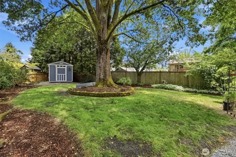 12611 NE 134th Place Kirkland WA 98034