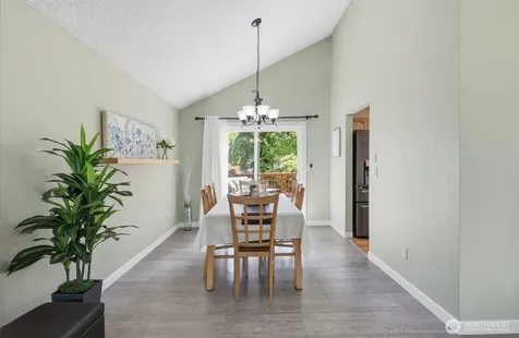 12611 NE 134th Place Kirkland WA 98034