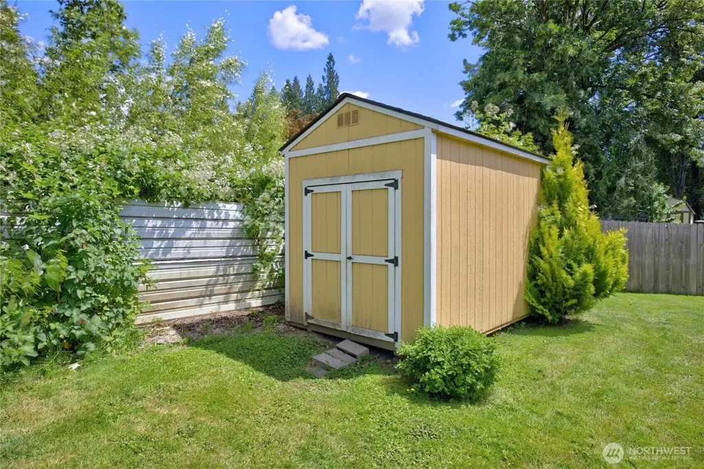 17810 119th Place NE Arlington WA 98223