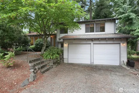 17304 NE 34th Street Redmond WA 98052