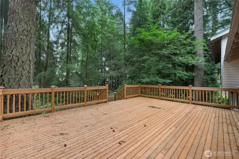 17304 NE 34th Street Redmond WA 98052