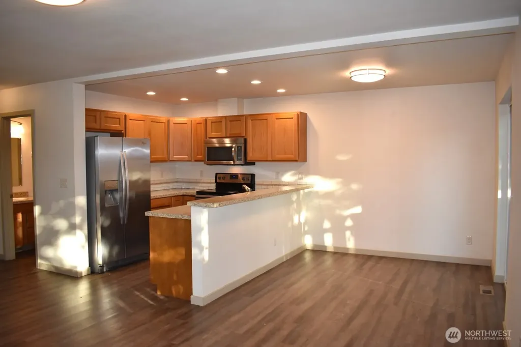 218 E Whitman Drive College Place WA 99324