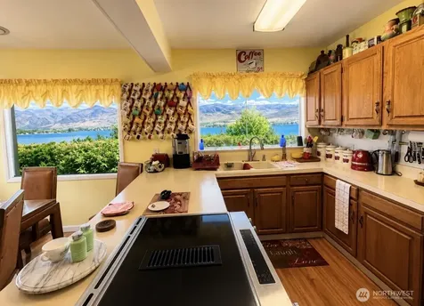 33524 Highway 97 Oroville WA 98844