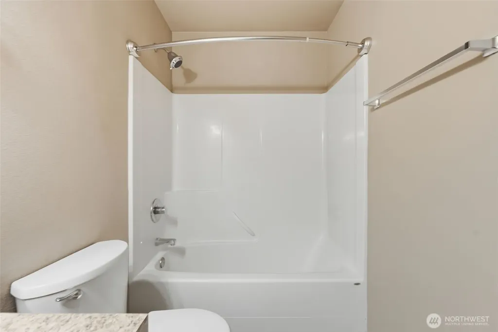 226 E Whitman Drive College Place WA 99324