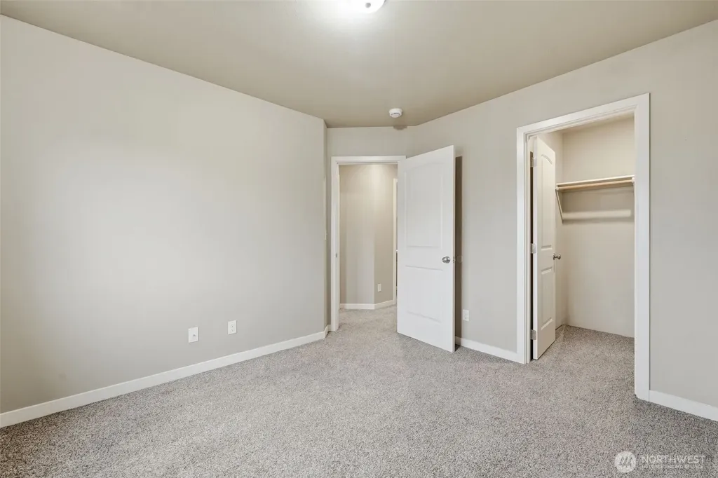 226 E Whitman Drive College Place WA 99324