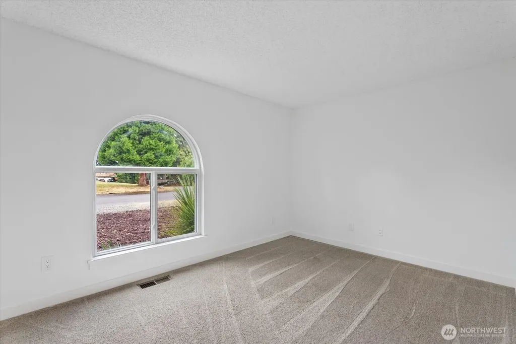 7601 90th Avenue SW Lakewood WA 98498