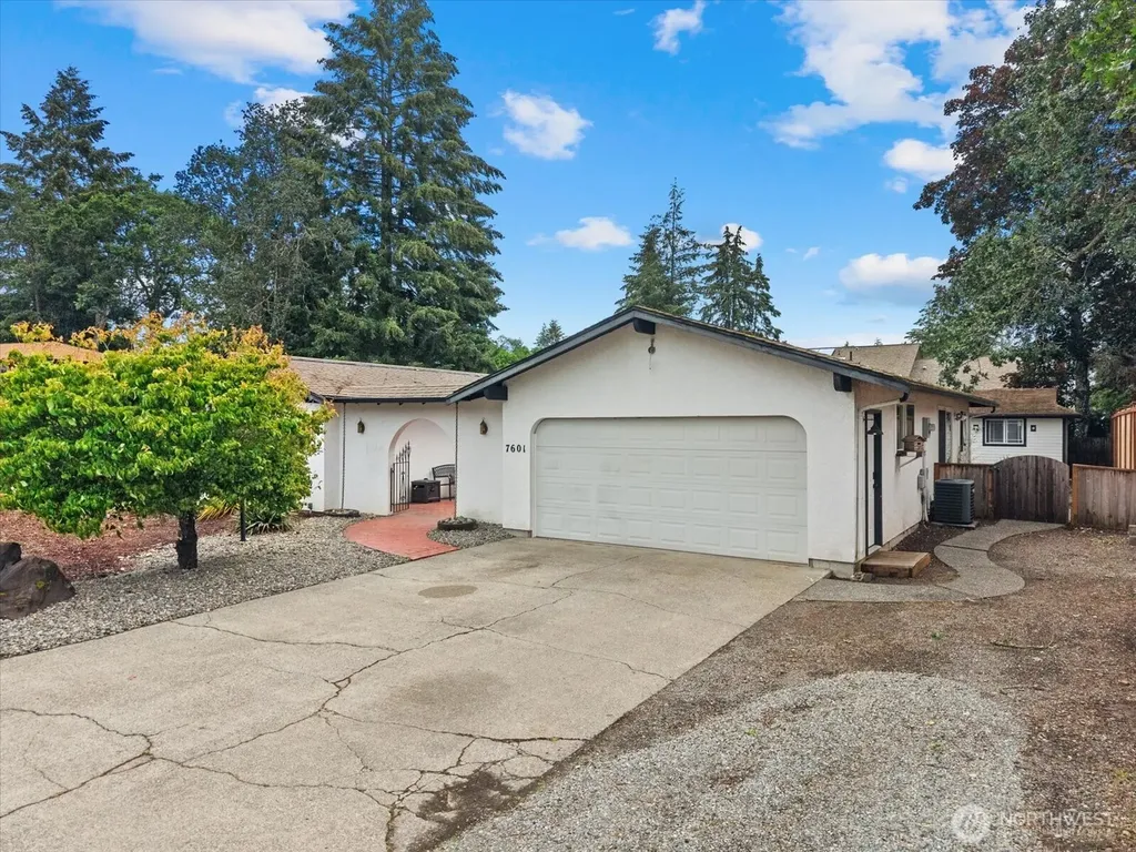 7601 90th Avenue SW Lakewood WA 98498