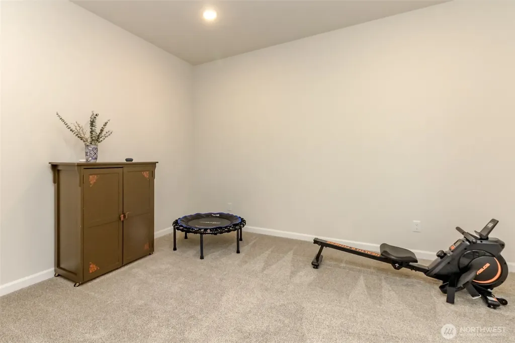 12104 126th Avenue Ct E Puyallup WA 98374