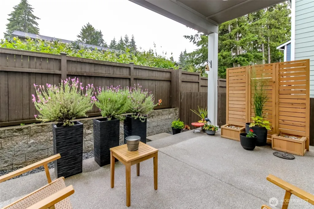 12104 126th Avenue Ct E Puyallup WA 98374