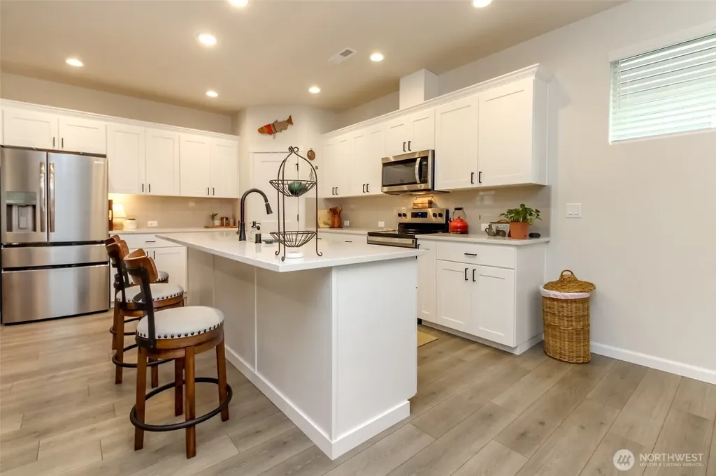 12104 126th Avenue Ct E Puyallup WA 98374