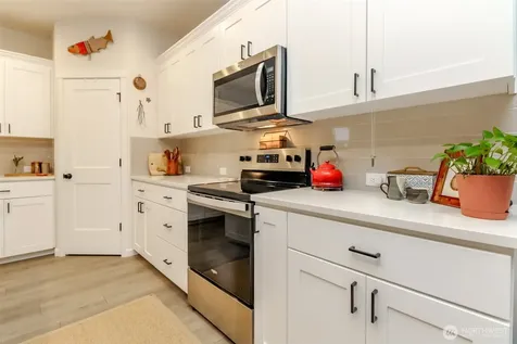 12104 126th Avenue Ct E Puyallup WA 98374