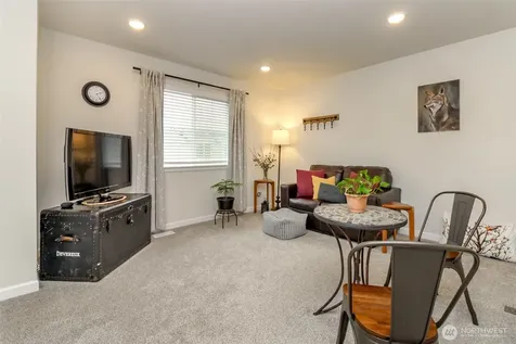 12104 126th Avenue Ct E Puyallup WA 98374