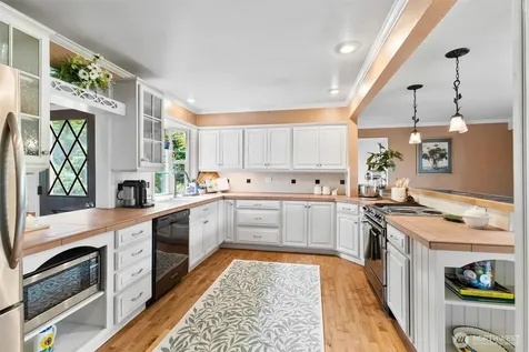 10311 Lundeen Parkway Lake Stevens WA 98258
