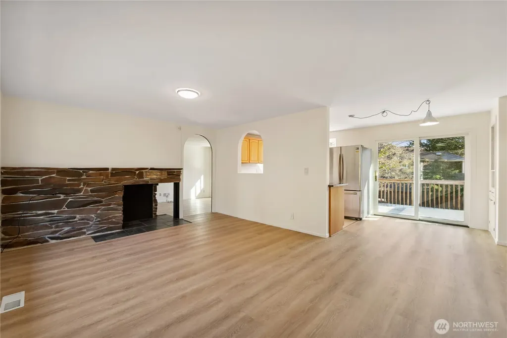 2538 102nd Avenue NE Bellevue WA 98004