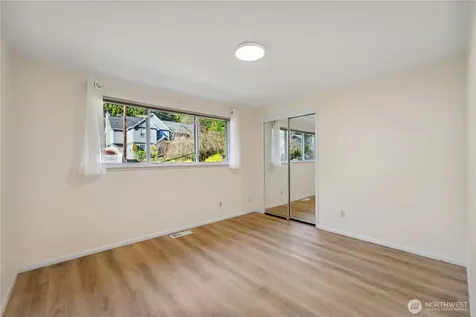 2538 102nd Avenue NE Bellevue WA 98004