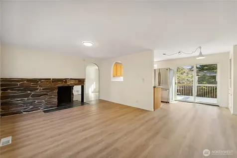 2538 102nd Avenue NE Bellevue WA 98004
