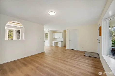 2538 102nd Avenue NE Bellevue WA 98004