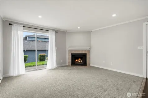 16817 Larch Way Lynnwood WA 98037