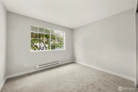 16817 Larch Way Lynnwood WA 98037