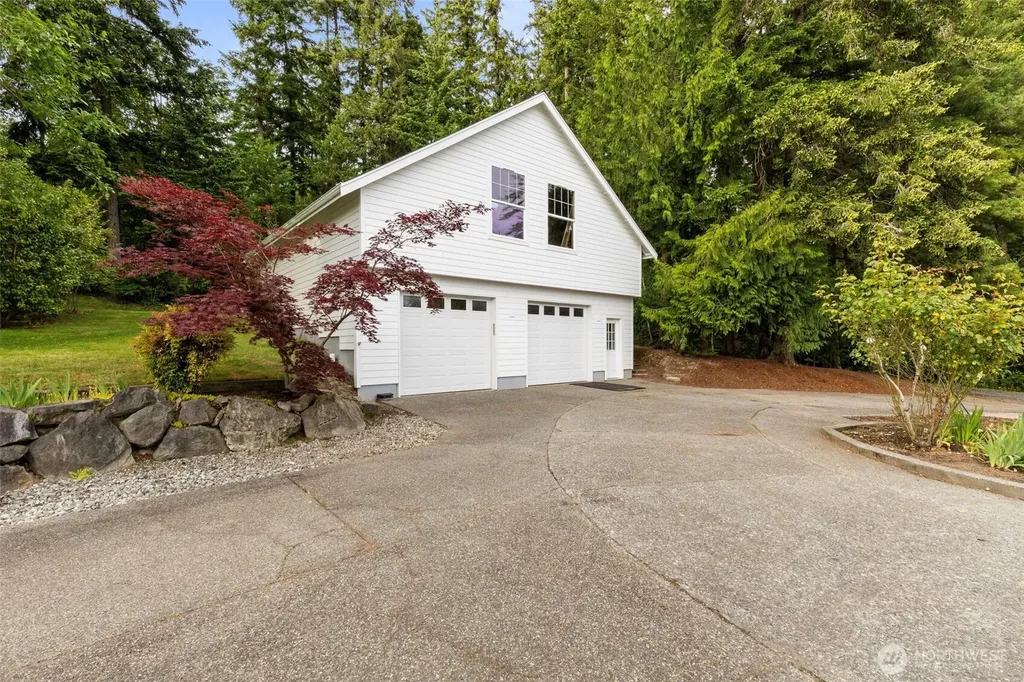 17164 Lemolo Shore Drive NE Poulsbo WA 98370
