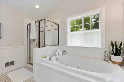 17164 Lemolo Shore Drive NE Poulsbo WA 98370