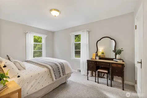 17164 Lemolo Shore Drive NE Poulsbo WA 98370