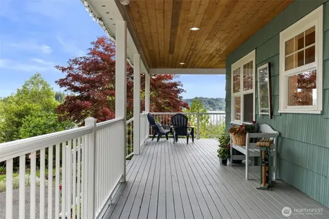 17164 Lemolo Shore Drive NE Poulsbo WA 98370