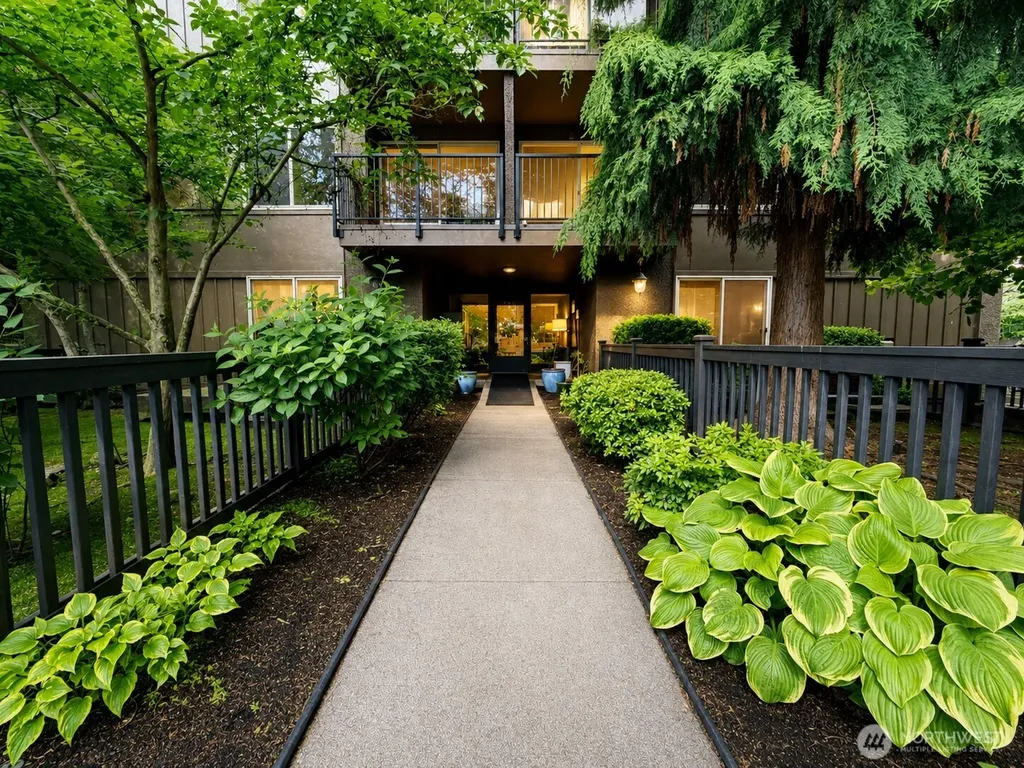 731 Broadway E Seattle WA 98102