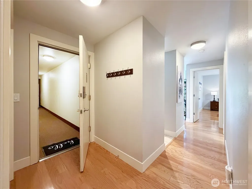 731 Broadway E Seattle WA 98102