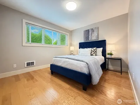 731 Broadway E Seattle WA 98102