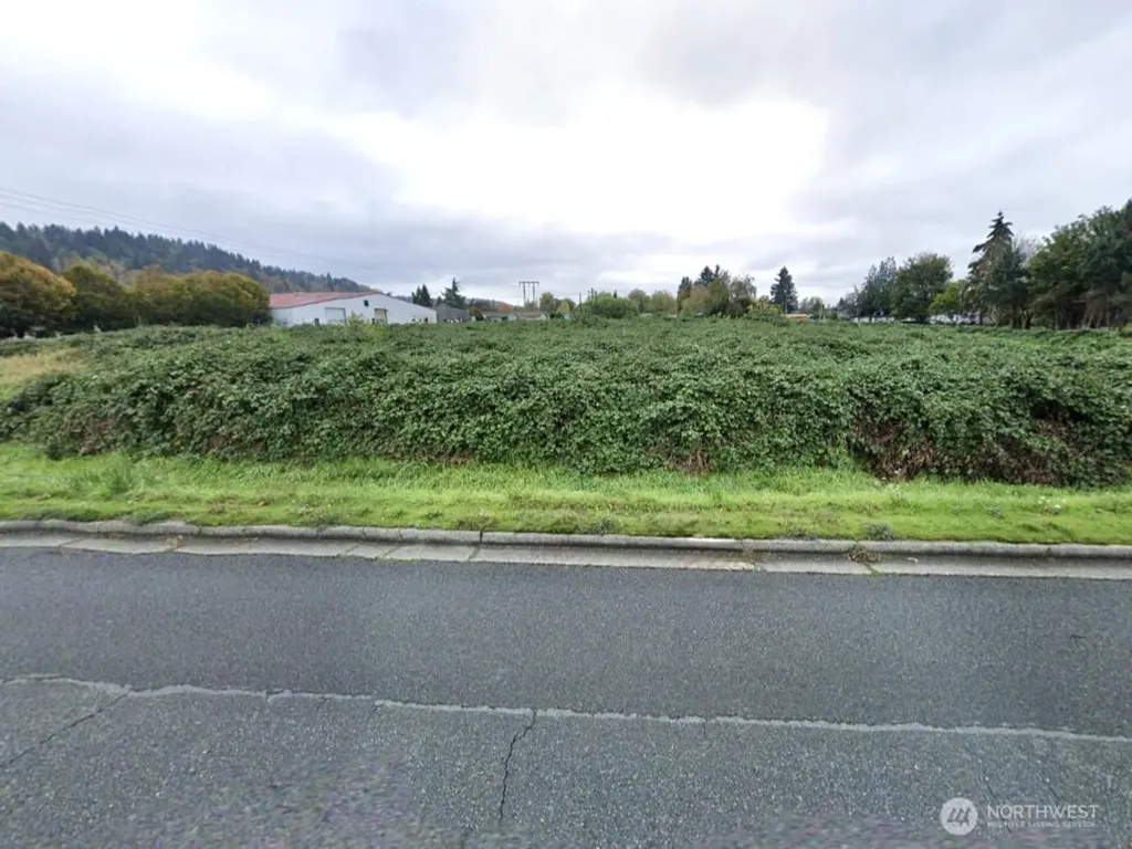 415 Tacoma Boulevard Pacific WA 98047