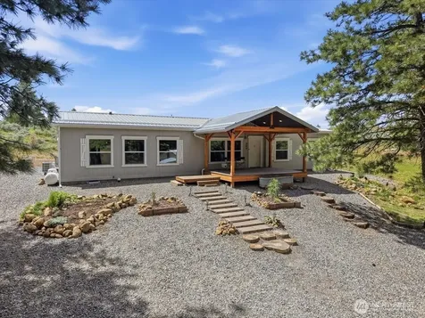 389 Muledeer East Wenatchee WA 98802