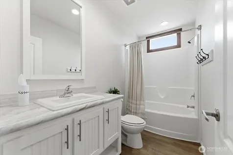389 Muledeer East Wenatchee WA 98802
