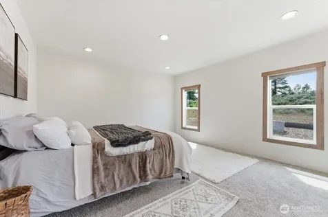 389 Muledeer East Wenatchee WA 98802