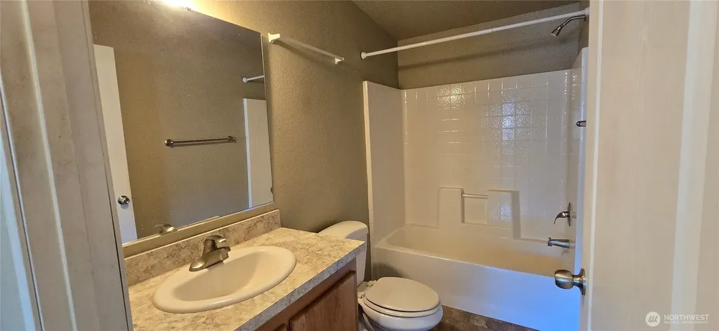 532 E 6th Street Port Angeles WA 98362