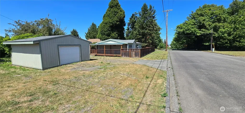 532 E 6th Street Port Angeles WA 98362