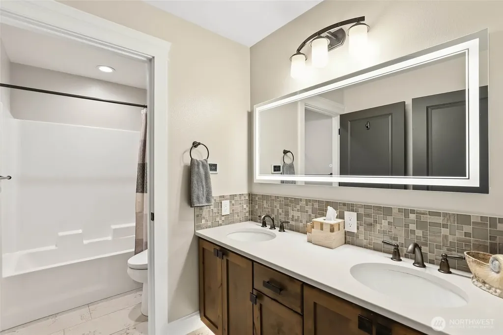 20126 SE 308th Street Kent WA 98042