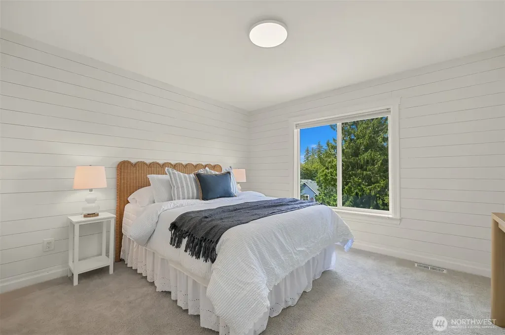 4727 Columbus Avenue Bellingham WA 98229