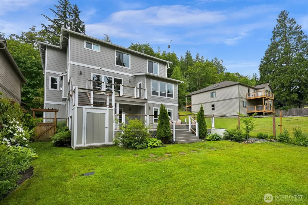 4727 Columbus Avenue Bellingham WA 98229