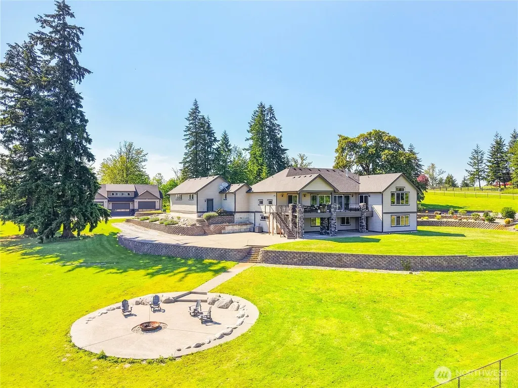 10308 400th Street E Eatonville WA 98328