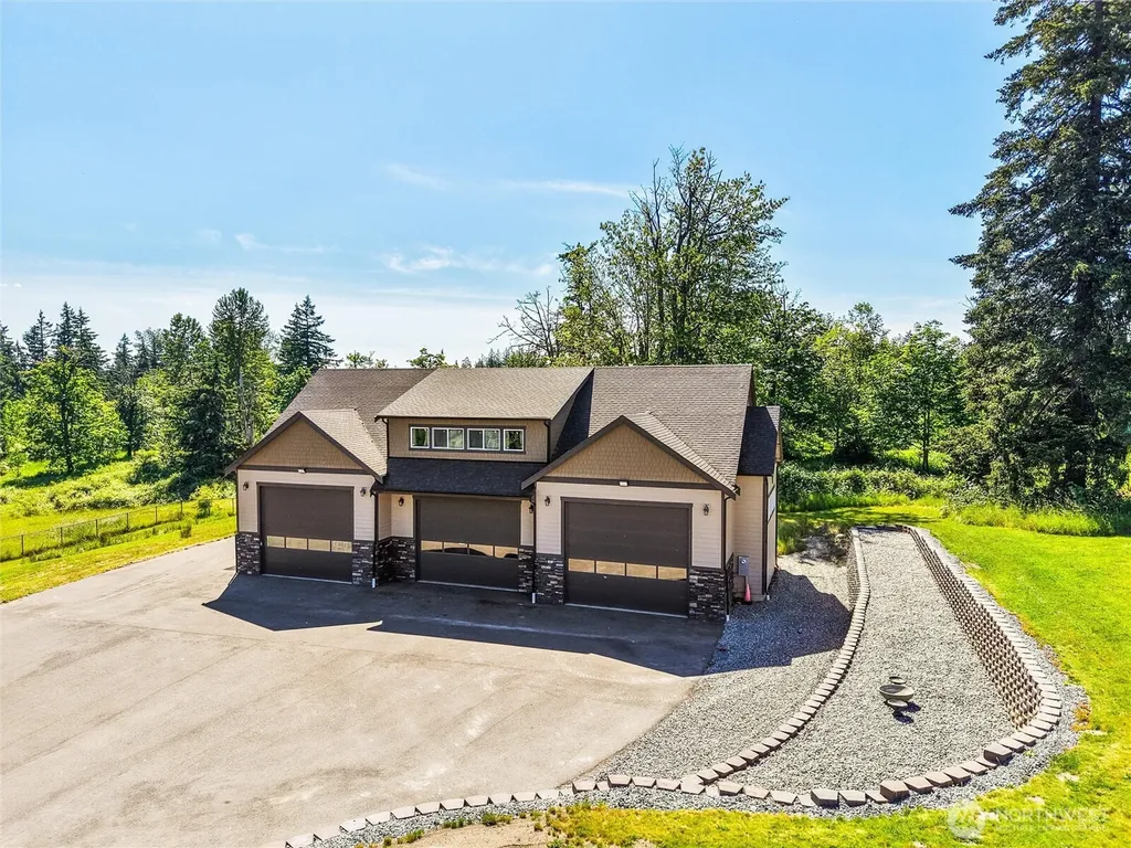 10308 400th Street E Eatonville WA 98328