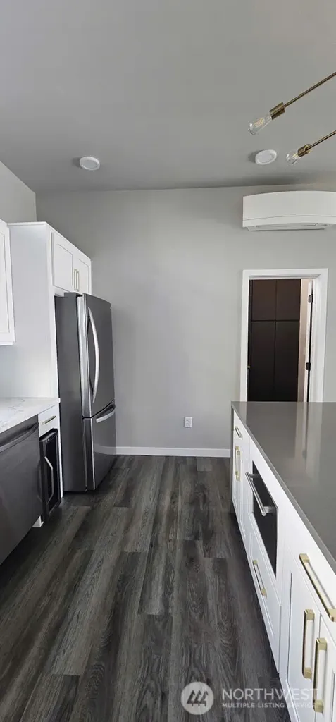 1208 Harrington Avenue NE Renton WA 98056