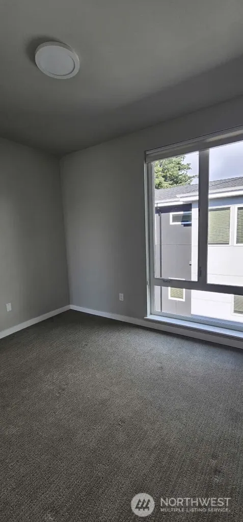 1208 Harrington Avenue NE Renton WA 98056