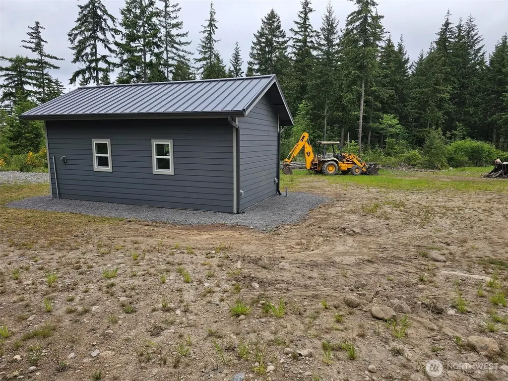 42911 28th Avenue E Eatonville WA 98328