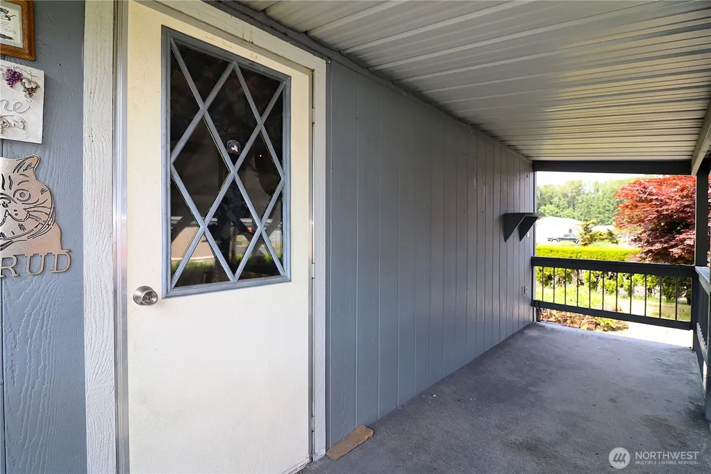 214 Chapman Road Castle Rock WA 98611