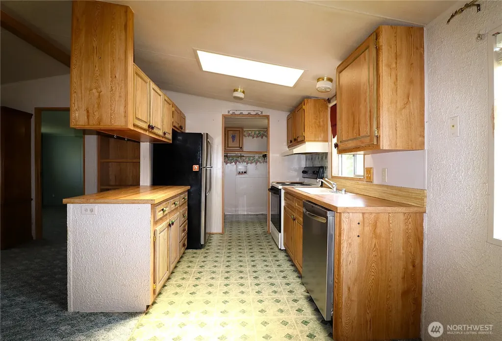 214 Chapman Road Castle Rock WA 98611
