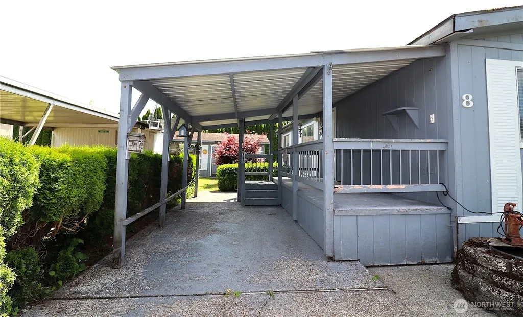 214 Chapman Road Castle Rock WA 98611