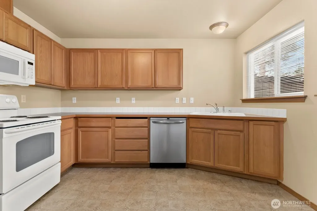 10511 140th Street Ct E Puyallup WA 98374